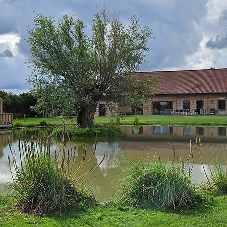 Gite Esprit Loft Fromelles Esterno foto