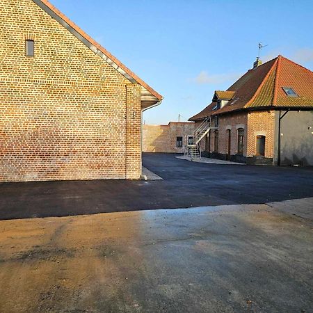 Gite Esprit Loft Fromelles Esterno foto